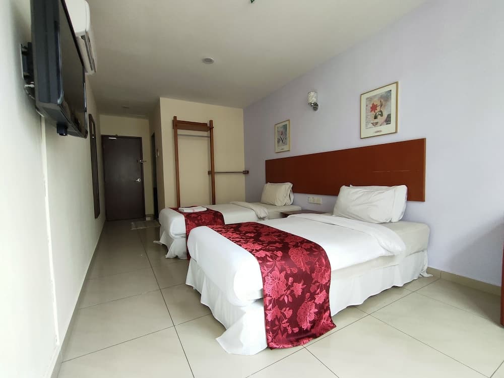 MRC Hotel - photo 16