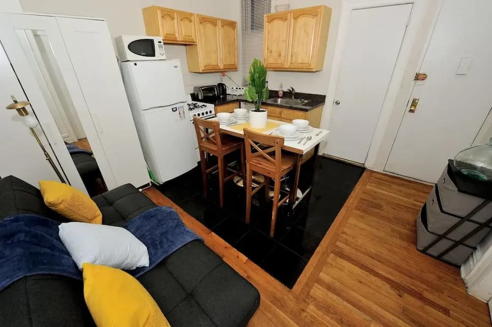 Midtown West Furnished Apartment 3BR Perfect Share - photo 11