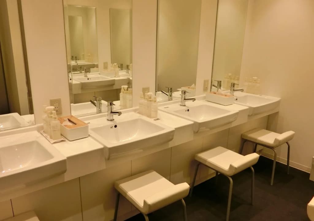 Capusel Hotel Valie Ebisu-Cho - photo 7