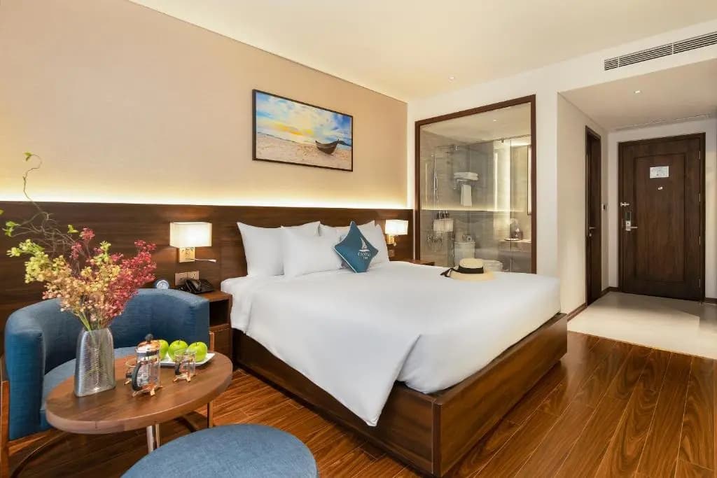 Canvas Danang Beach Hotel - photo 3