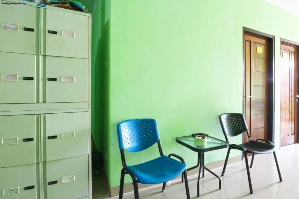Kabin Kapsul Kayu Jati I Hostel - photo 4
