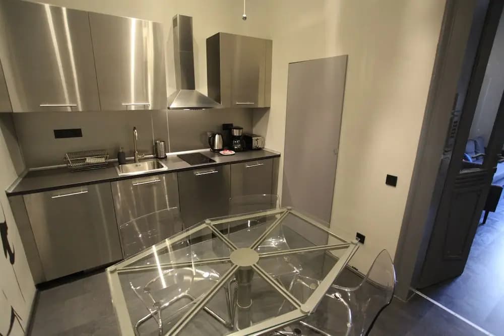 Dfive Apartments - Galactic - photo 16