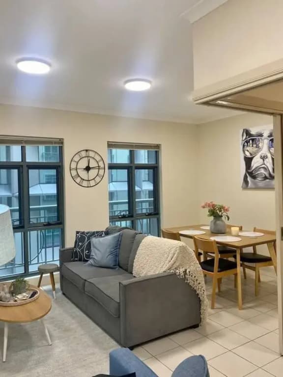 Morgan Place Central Melbourne CBD Apartment on Flinders Lane Late Check-out Complimentary Welcome Hamper - photo 13
