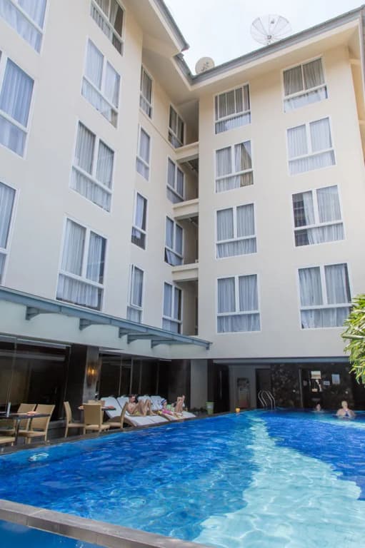 ZenRooms Kuta Jerman Beach - photo 19