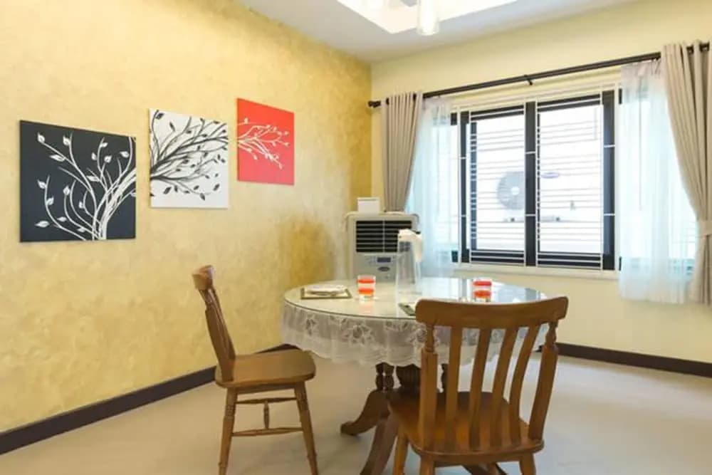 3 Bedroom House @Skytrain - photo 2