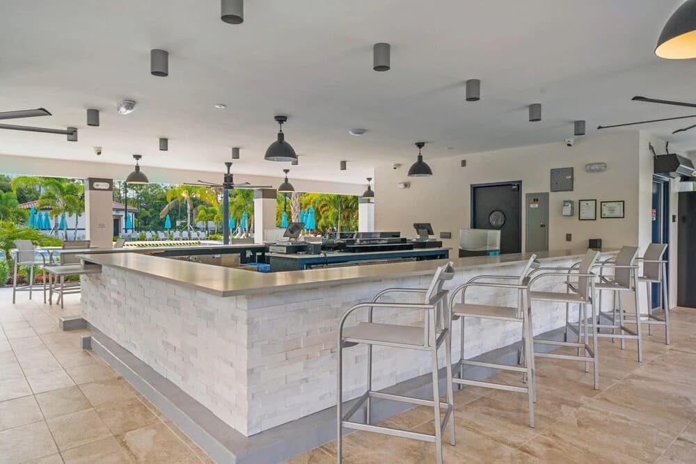 Cozy Condo W/private Balcony & Free Resort Access - photo 20