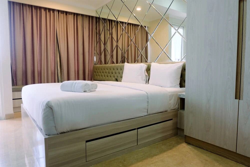 Exclusive Studio Menteng Park Apartment - photo 2