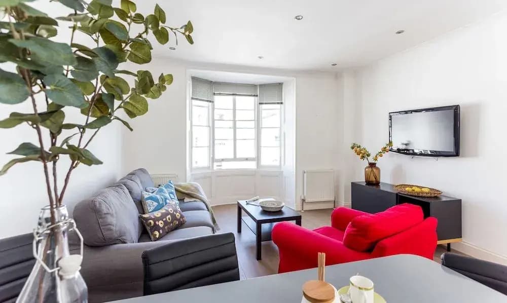 Gloucester Terrace by Lime Street - photo 13