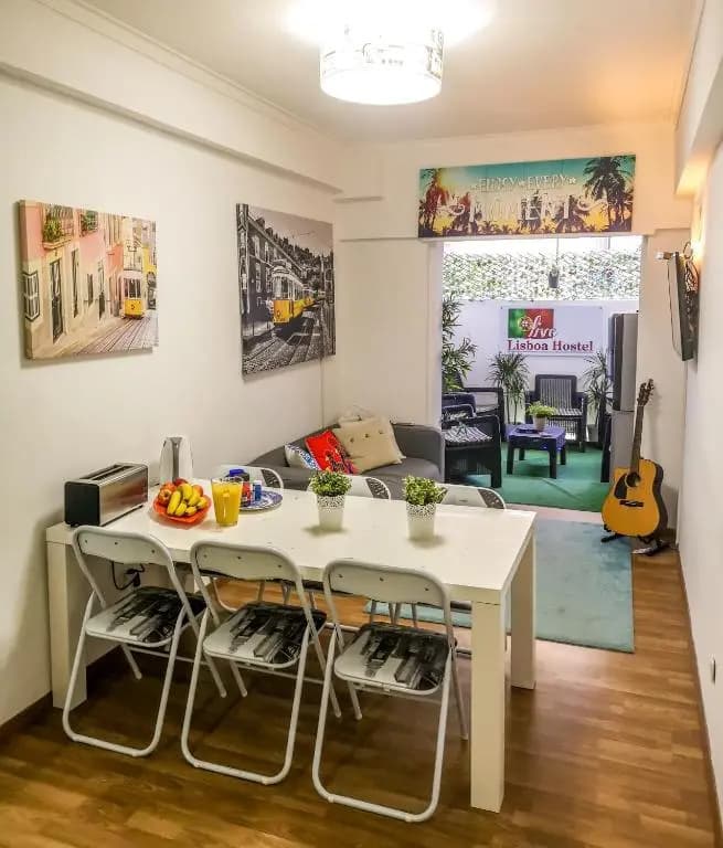 Live Lisboa Hostel - photo 6