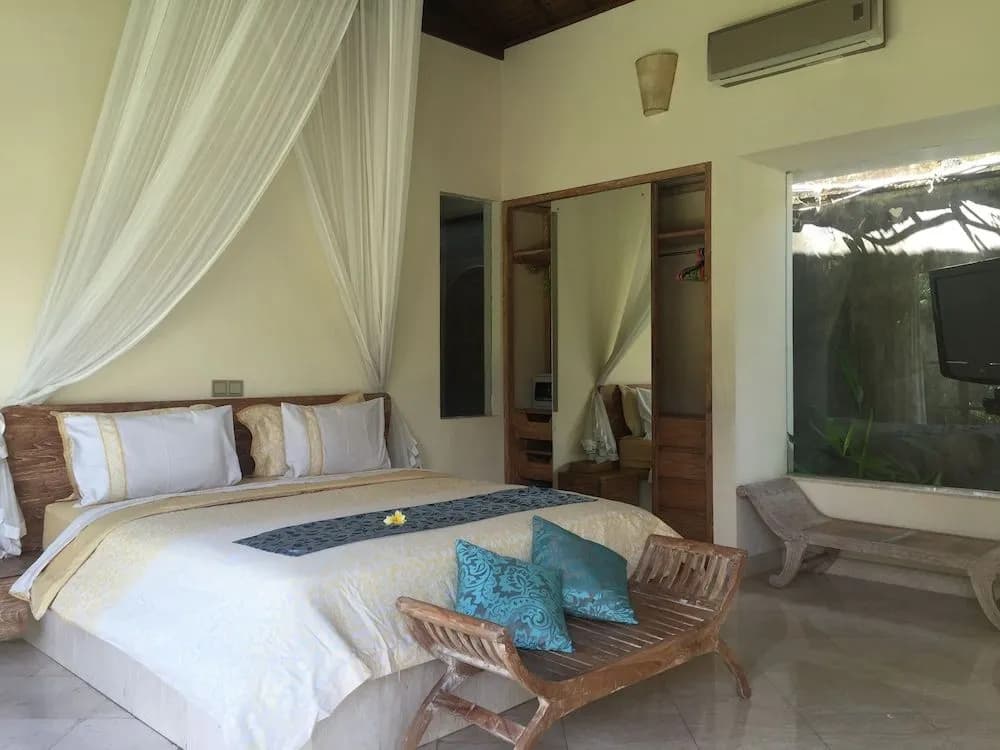 Ayana Villa - photo 2