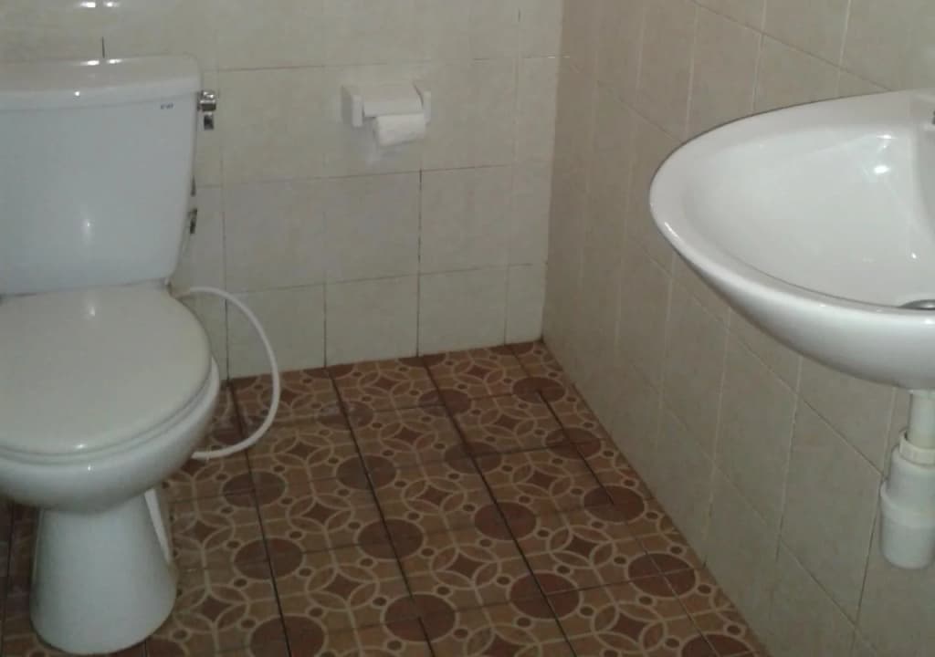 Waringin Home Stay - photo 11