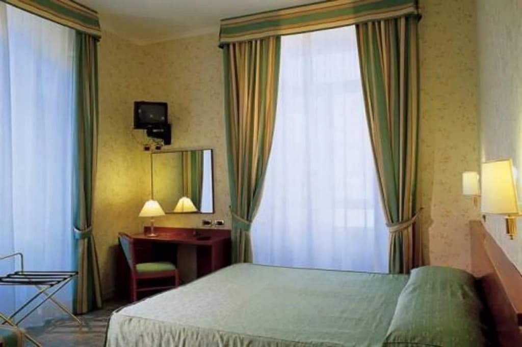 Hotel Dina - photo 13