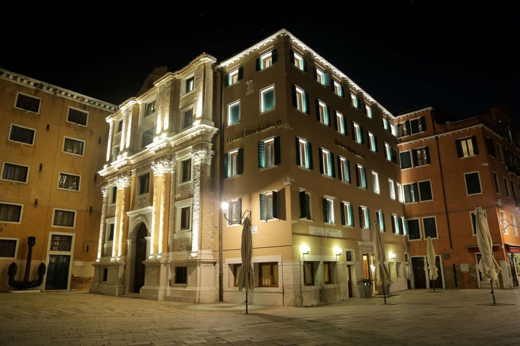 Hotel Bucintoro - photo 1