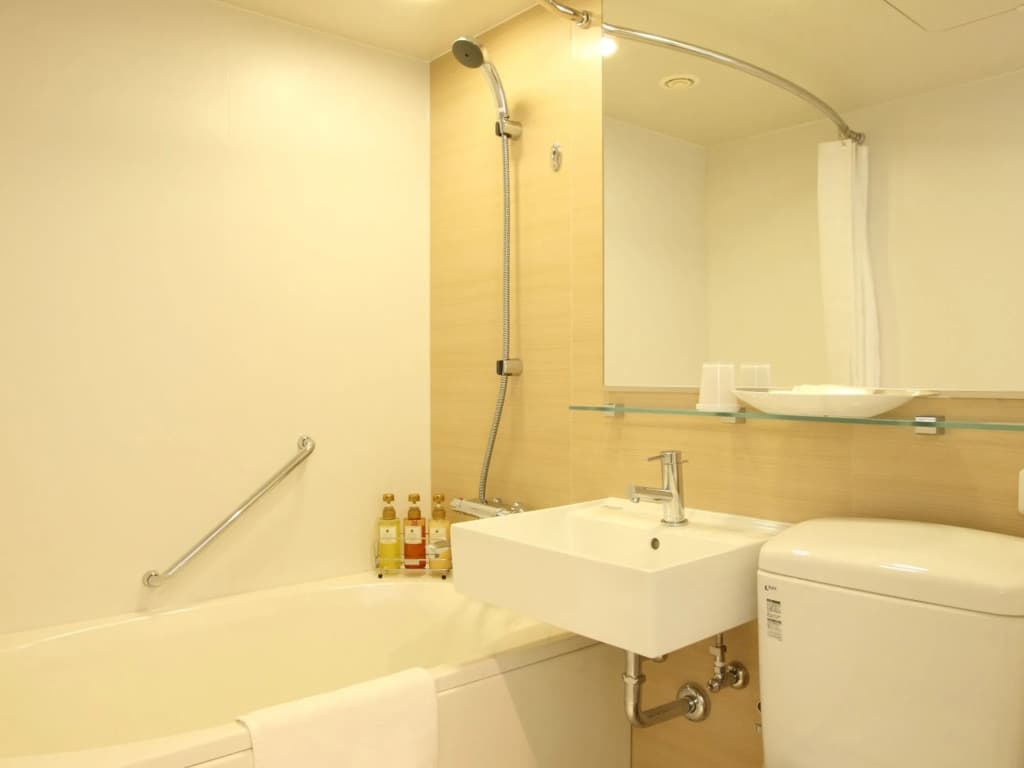 Keihan Kyobashi Grande Hotel - photo 9