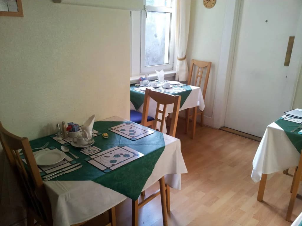 Mackenzie Guest House - photo 14