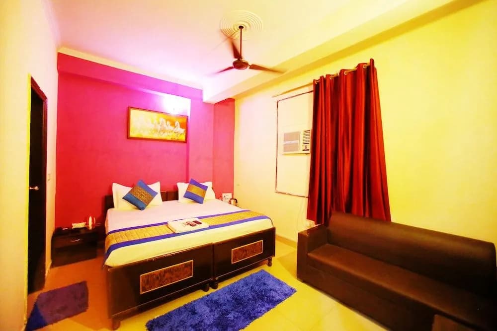 Adb Rooms Arrival Inn - photo 6