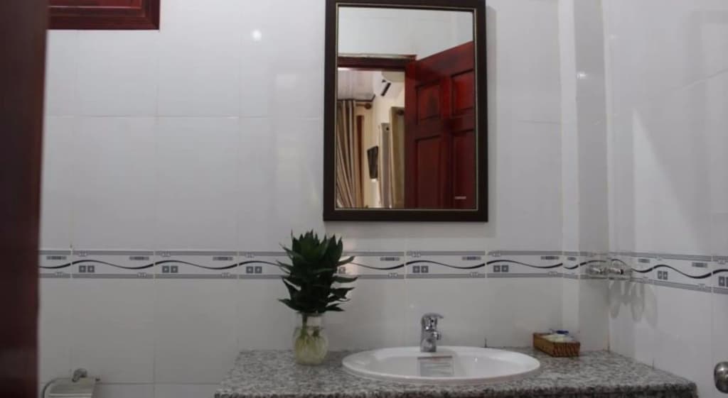 Hoa Nhat Lan Bungalow - photo 9