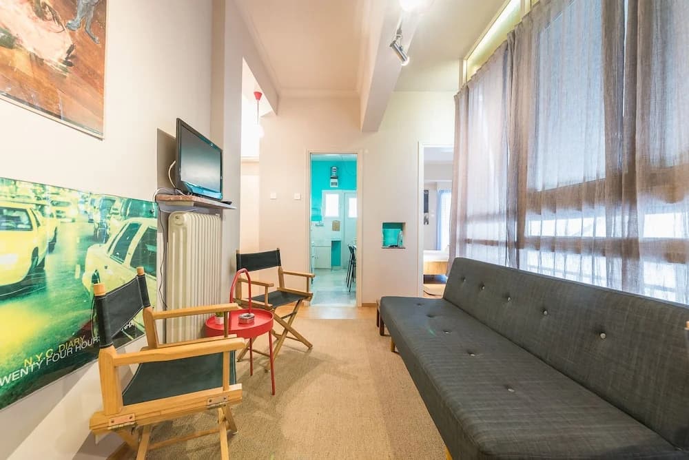 Bright 2 Bed Apartment by Cloudkeys - photo 3