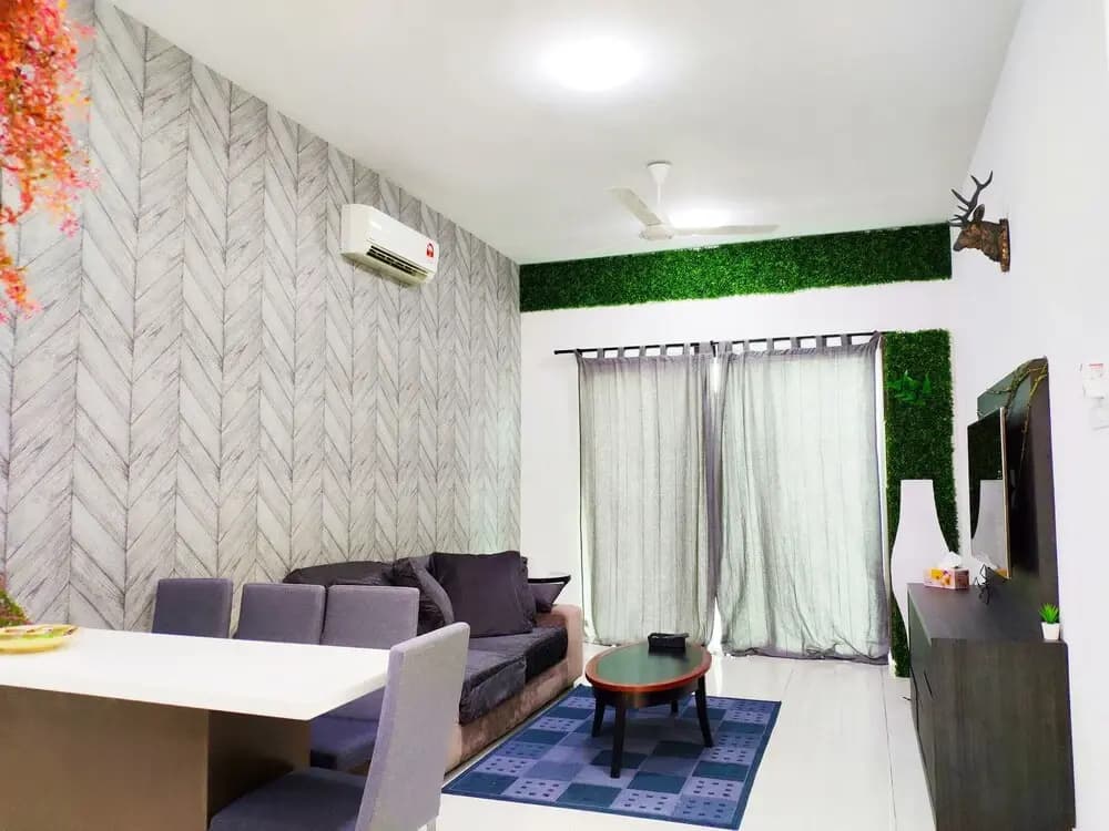 La Thea Residences - Spacious Balcony - photo 3