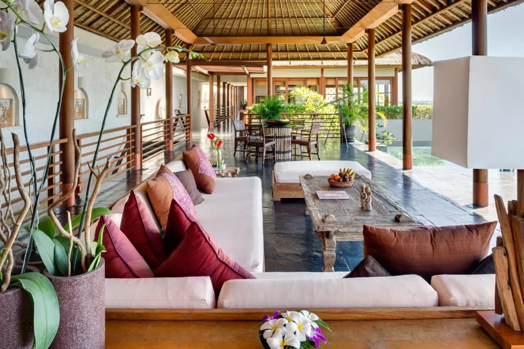 The Longhouse Jimbaran Bali - photo 11