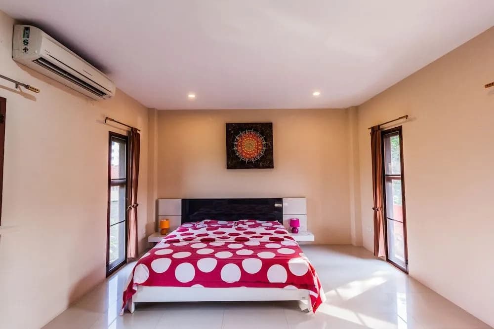 Jomtien Somza - photo 4