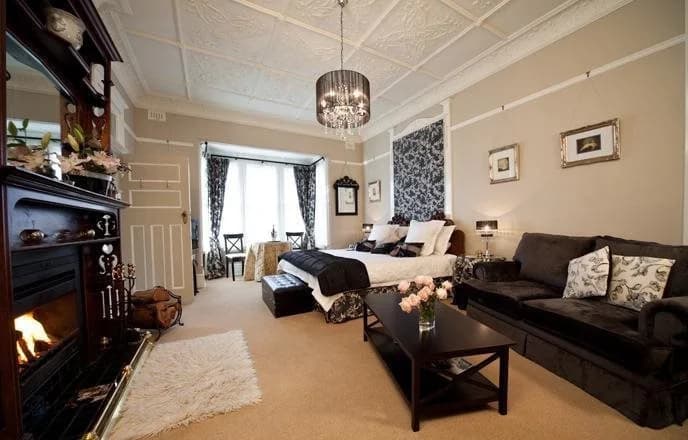 Melba House Boutique B&B - photo 2