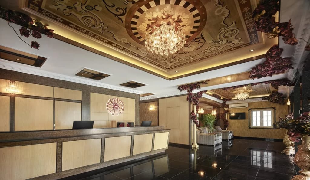 Seriental Hotel - main photo