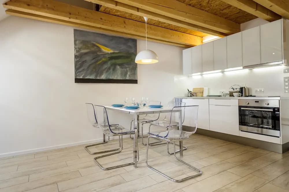 City Spot Apartments - photo 20