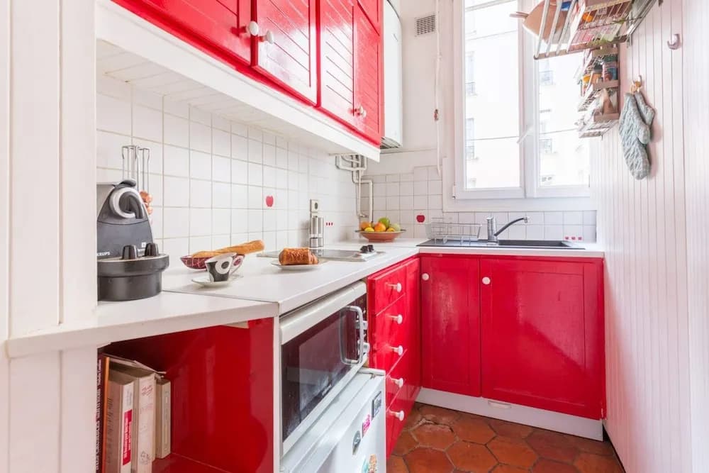 Very Comfortable and Authentic Apartment - main photo