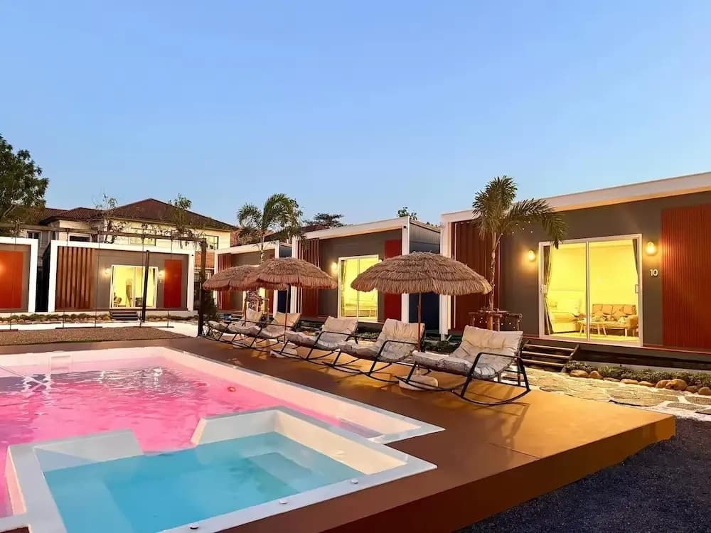 D Glamor Resort - photo 8