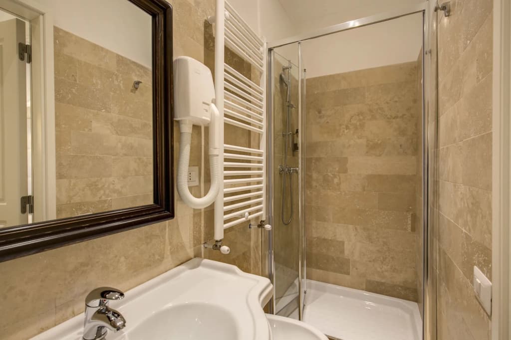 Hotel Tito - photo 8