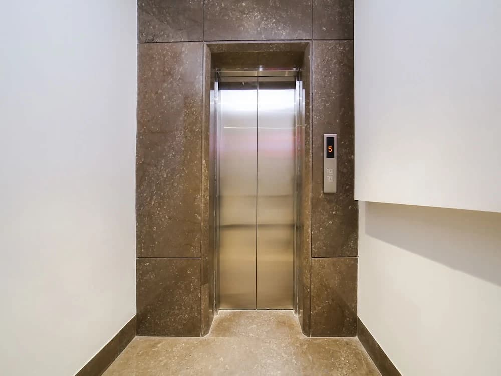 OYO 23088 Hotel Dev Palace - photo 12