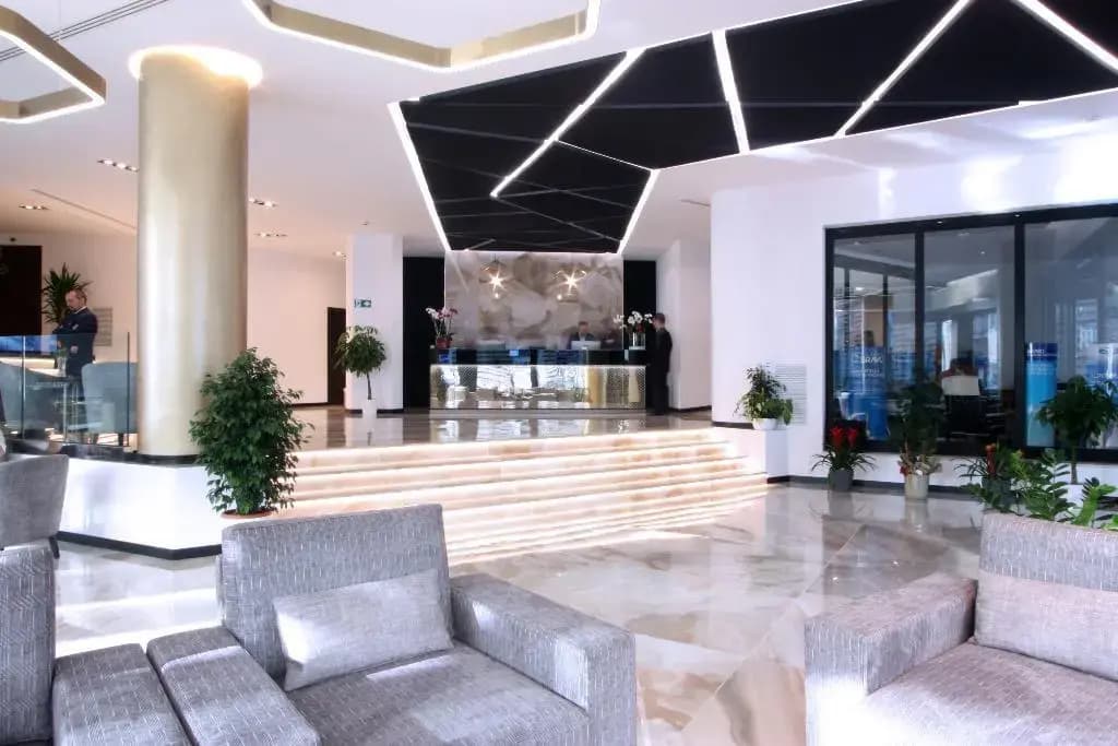 Hotel The Hive Hotel - photo 1