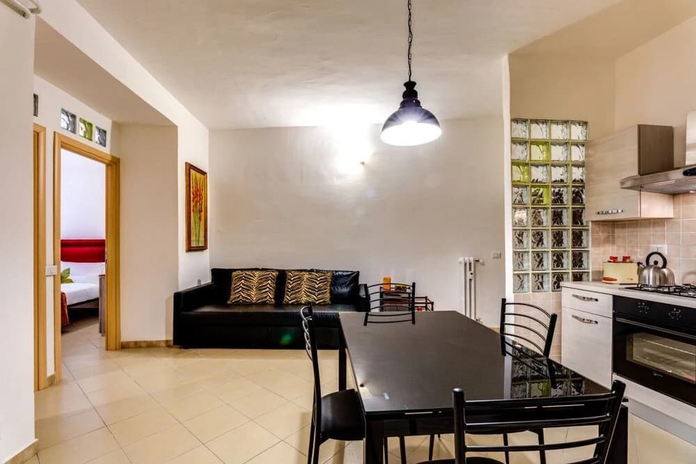 Modern 2 bed Flat in San Giovanni - photo 17