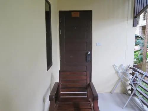 T And T House - photo 13