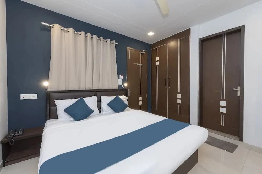 Silver Key Pooth Kalan by OYO Rooms - photo 23
