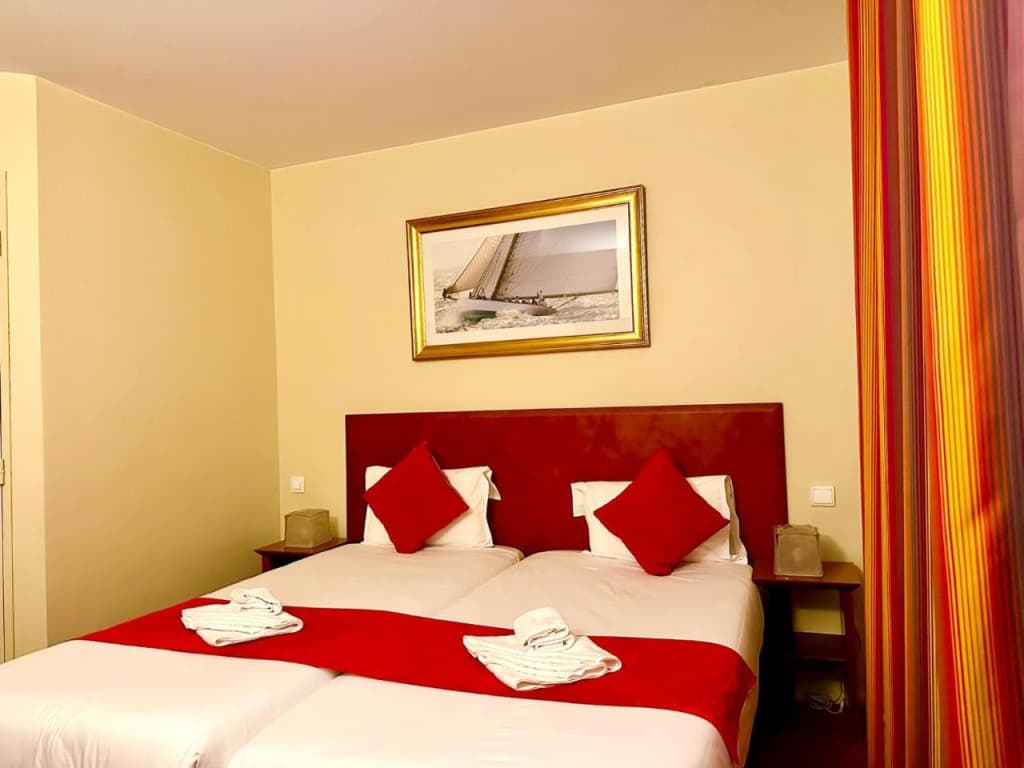 Bellevue Paris Montmartre Hotel - photo 42