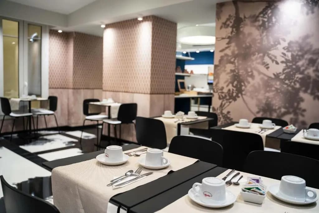 Hotel Univers - photo 22
