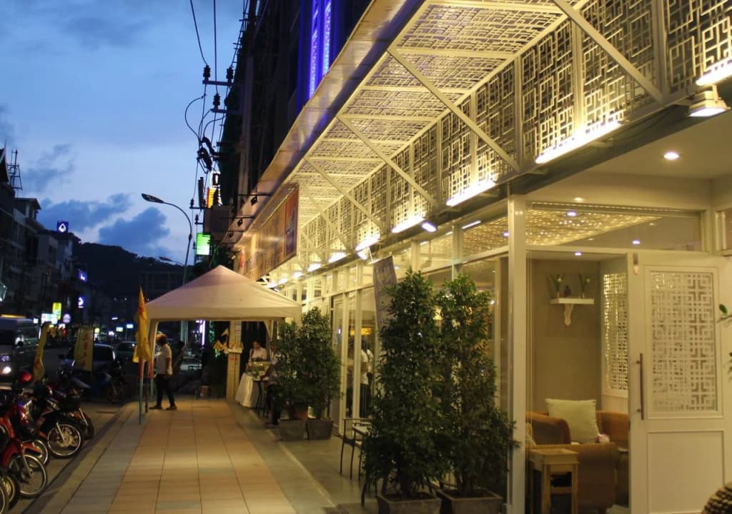 Sino Maison Hotel - photo 21