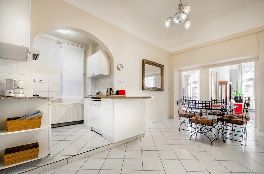 Opera Family Apartment Budapest - photo 14
