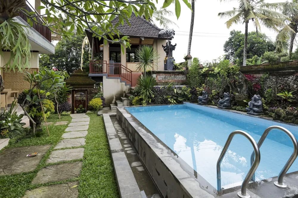 Murni's Villa Ligondi - photo 13