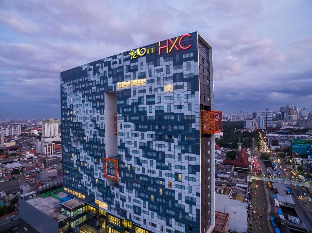YELLO Hotel Harmoni Jakarta - photo 21