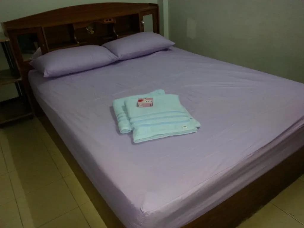 Roong-Arun Apartment - photo 13