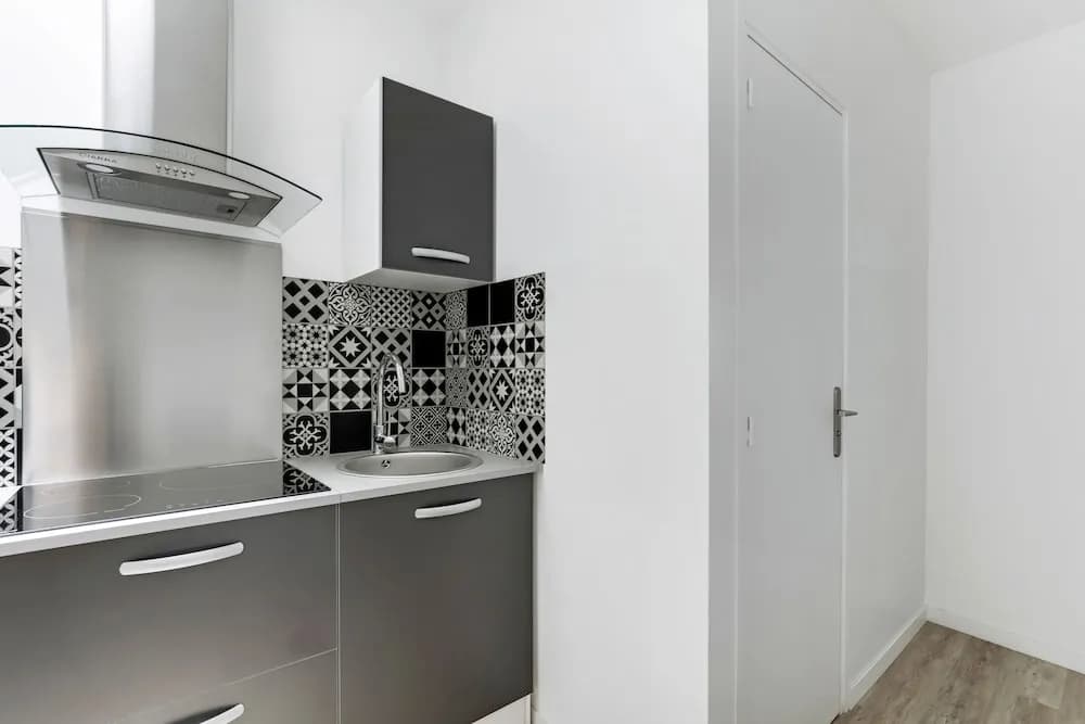 Pick A Flat's Menilmontant Pyrenees - photo 4