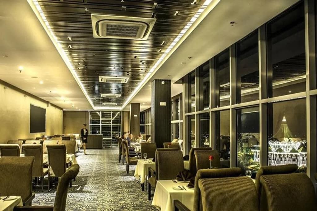 Astana Wing - Riverside Majestic Hotel - photo 24