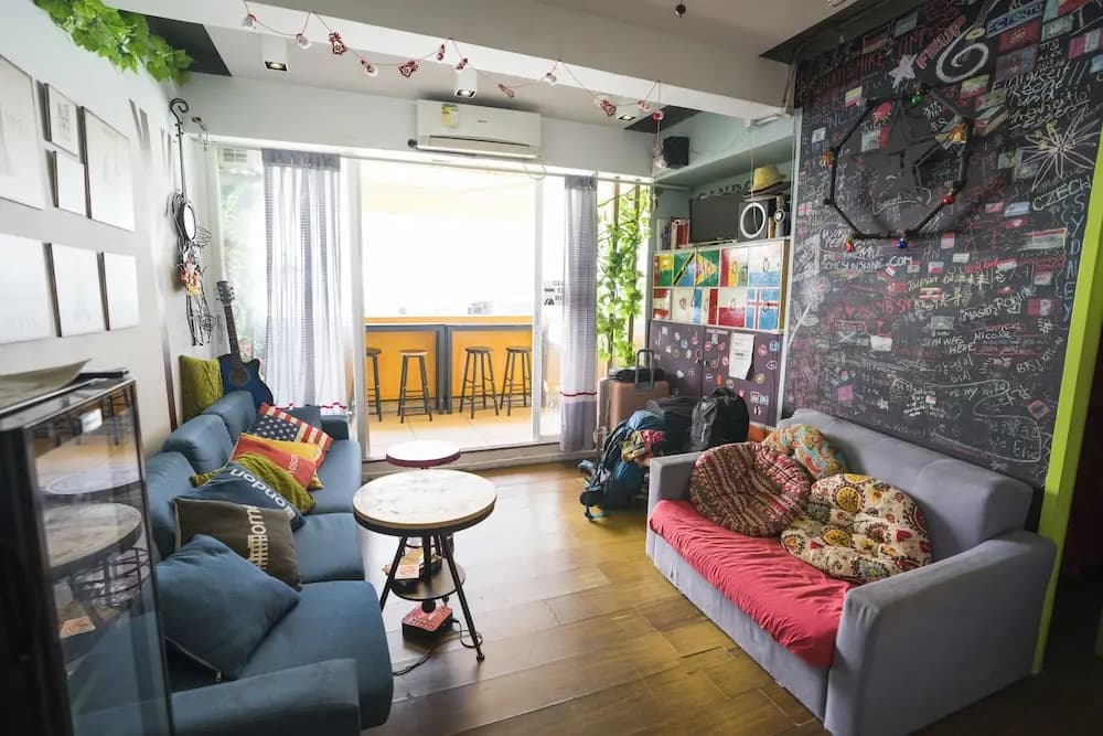 Pandora After 80s Hostel - photo 17