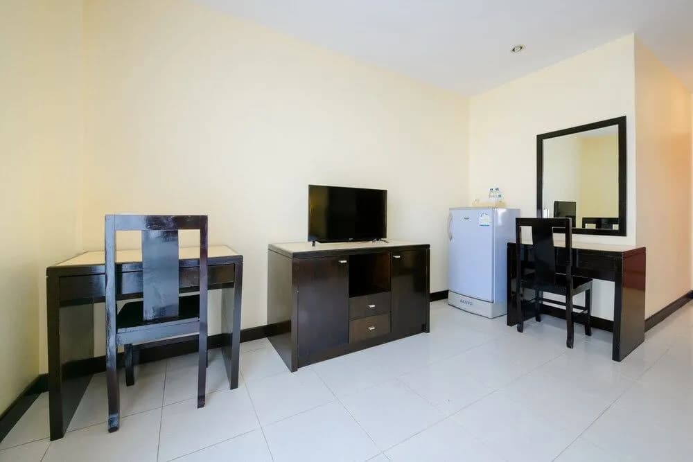OYO 463 Tycoon Place - photo 4