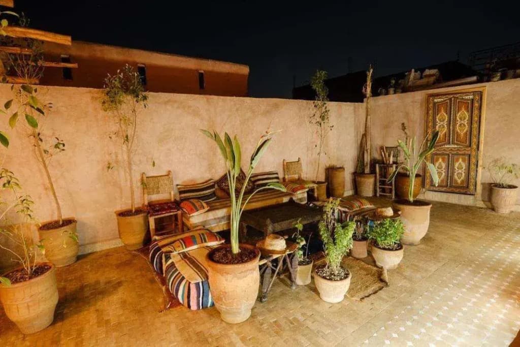 Riad Minami - photo 2