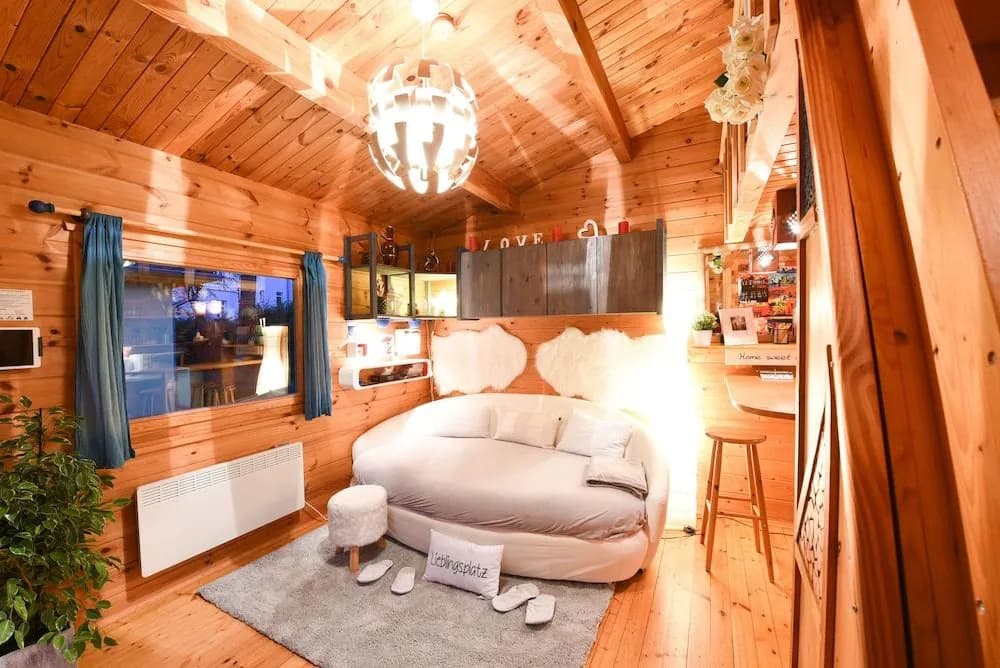 Dreamy Garden Lodge Center Berlin - photo 1