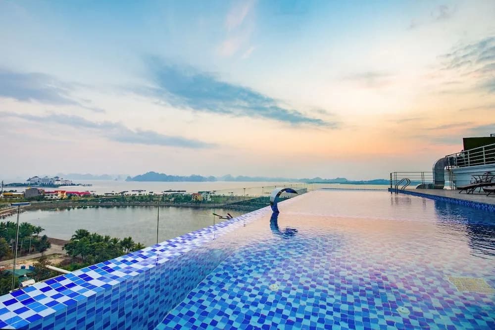 Thai Son Luxury Hotel - photo 11